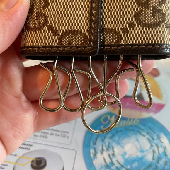 Gucci key chain - Picture 3 of 5